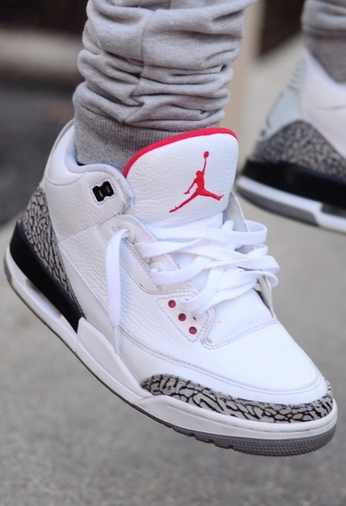 phuckindope:  Jordan white cement 3s