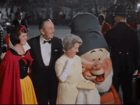  Mary Poppins premiere night at the Chinese Theater with Walt and Lillian Disney, Dick Van Dyke and Julie Andrews. 