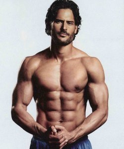 lukechad915:alekzmx:  Joe Manganiello  🌝