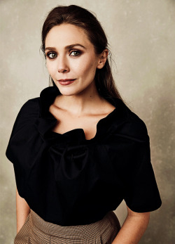 dailymarvelqueens:Marvel Queen Photoshoots of 2018:Elizabeth Olsen by Maarten de Boer for Variety Portrait Studio at TIFF