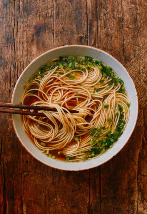 foodffs:  Yang Chun Noodle Soup (Yang Chun Mian) Follow for recipes Is this how you roll?