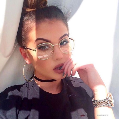 badxgoldie: B A D X G O L D I E