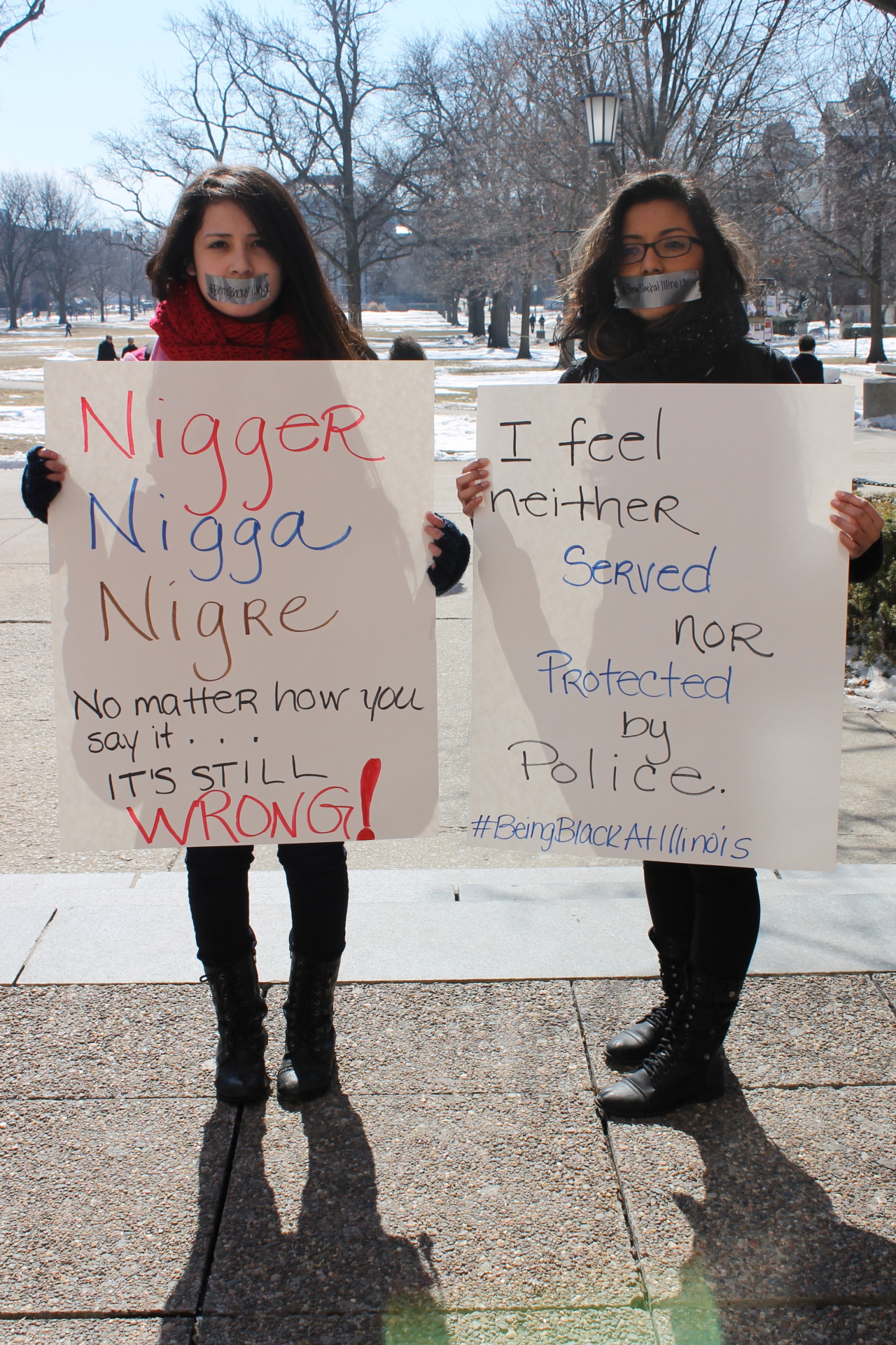 gabi-thompson:  Several University of Illinois Students gathered on the quad for