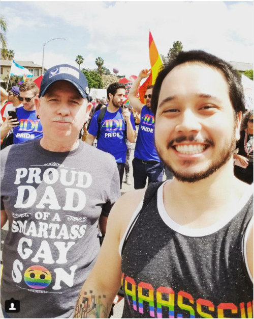 pr1nceshawn:Parents Supporting Their LGBT Kids During Pride Month.