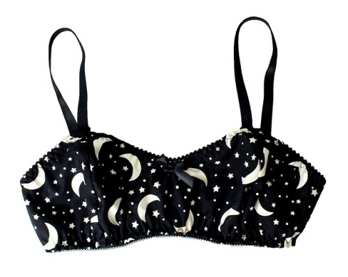 sosuperawesome: Bones Lingerie on EtsySee our #Etsy or #Lingerie tags These are so cute!! I wish I c