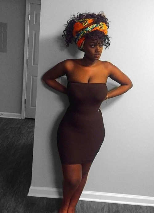 kingjazziedad: DeliciouslySexy. Curvy. BootiDelicious MamiMs KookyBlackGirl ❤️. .