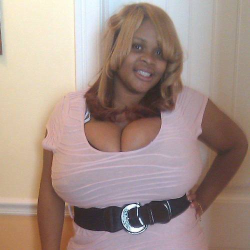 phlem-phlam:  big titty freak