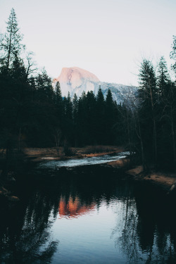 avenuesofinspiration: Yosemite Sunset | Photographer © | AOI 