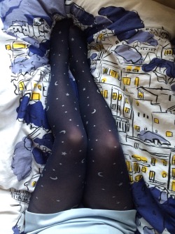 shlre:  Have you seen my tights. 🌌⭐️