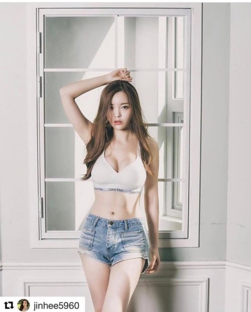 너무 이쁘세여  훈남훈녀  by   model ..훈남훈녀 ❤️  ==>  @may_hottFollow Me. .자신 혹은 주변에 추천하고 싶은 분들이 있으시면 DM 또는 m