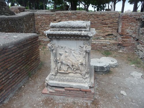 ancientromebuildings:Ostia Antica III (art & architecture)1. ???; (western part of the city)2. I