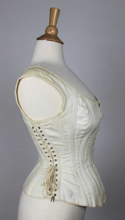 southcarolinadove: An 1870s to 1880s comfort maternity corset