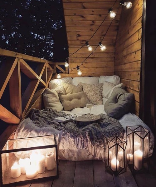 artisticlog:Chill time goals ✨