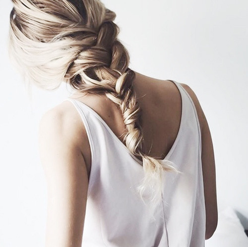 balmain-vogue:  balmain-vogue:  message me for a promo  Want to gain followers? Message