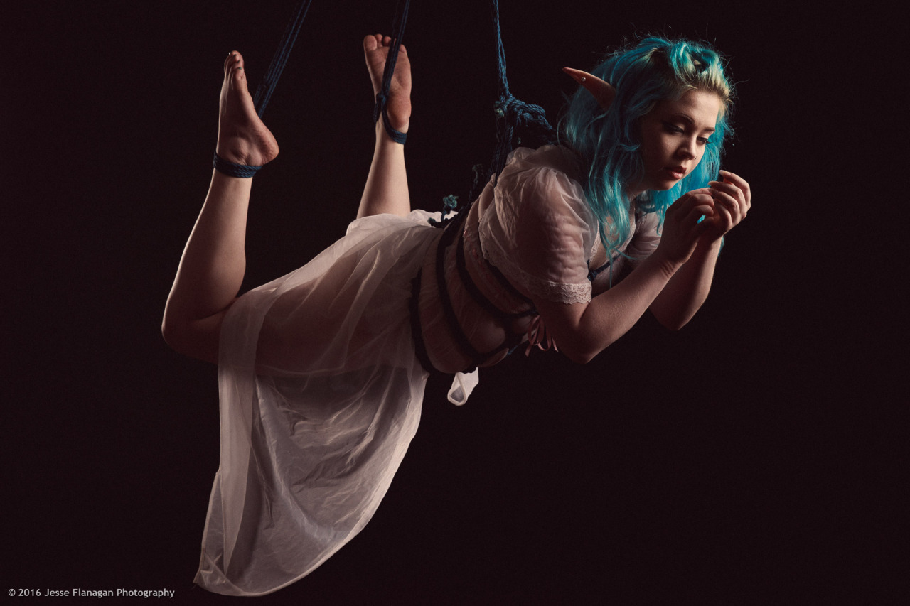 jesseflanagan:  With @abi-candi in MyNawashi juteRigging/photos by Jesse Flanagan