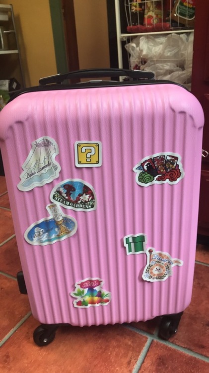 Blehhhh the stickers I ordered are the least sticky thing I’ver ever touched 