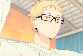 mawaruu:  Tsukishima Kei // requested by wixoss 