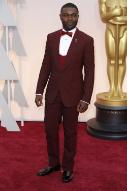 2opinionatedblackgirls:  soph-okonedo:David Oyelowo attends the 87th Annual Academy Awards at Hollywood &amp; Highland Center on February 22, 2015  Nothing but a KING!!!!!!!!!!!! 😩😩😩😩😩😩😩😩😩