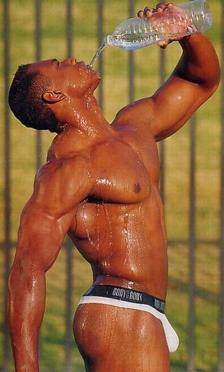 hotbods-bigrods:  clearly he needed water, and obviously I need him 
