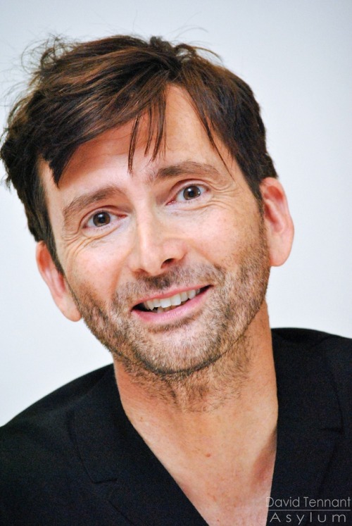 mizgnomer:  David Tennant at the Hollywood Foreign Press Association press conference for Camping  (with Juliette Lewis)October 2018With thanks to the David Tennant Asylum for finding most of these photos