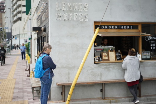 McLEAN -old burger stand- 1 スカイツリーが見える蔵前にある ハンバーガー屋さんとコーヒースタンド。