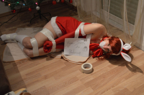 XXX sensualhumiliation:    Merry Christmas ! photo