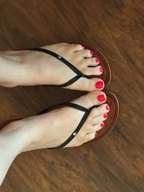 sexytoes2016: Enjoy my pink toes!