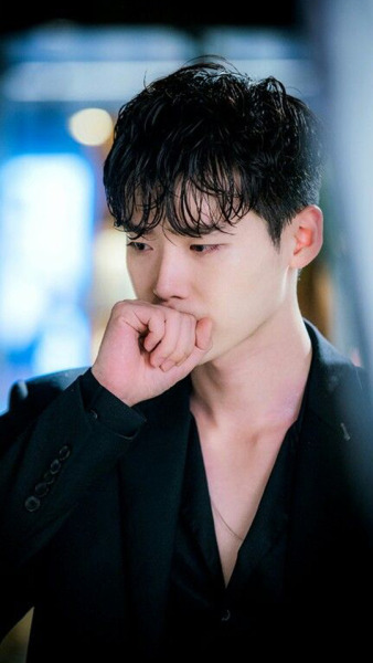 Lee Jong Suk “W Two Worlds” Wallpapers Requested b... - Tumbex