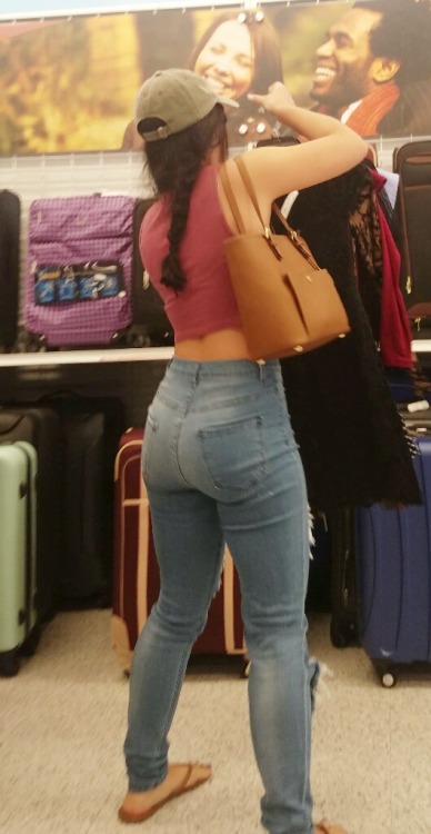 Another sexy latina teen in jeans (part 3)