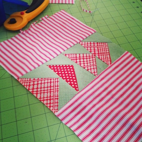 My starting block this morning in the @daintytime Improv Round Robin workshop at #stitchmodern . (at