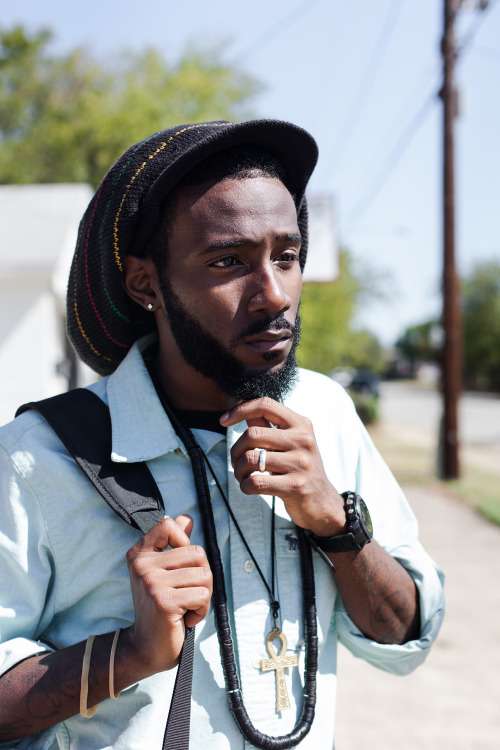 vicemag:Here are some portrait outtakes by Bobby Scheidemann from the January issue of VIC