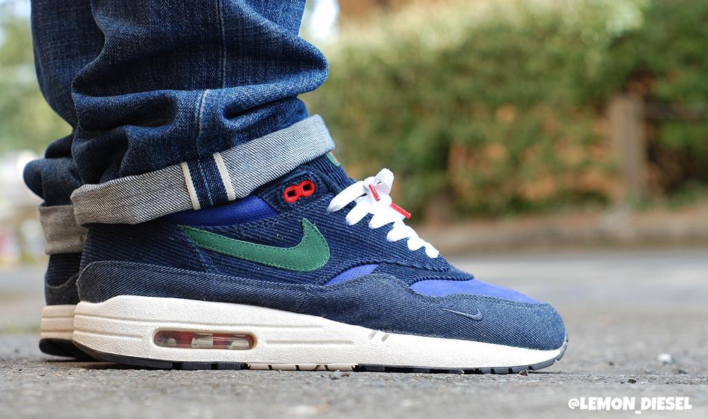 am1 corduroy
