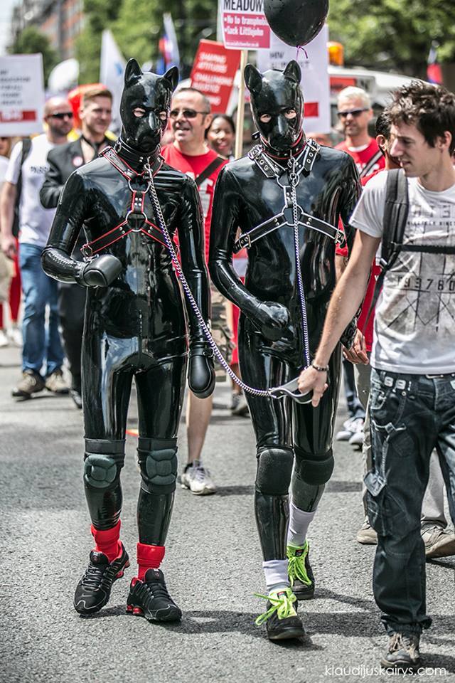 Everyone loves a parade!  plainfilth:  tylerrubberpup:  Me and pup cosmo at London
