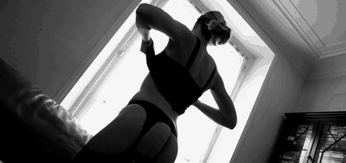 lesbianpornpics:  +18 &amp; NSFW