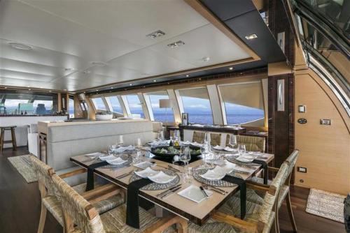 BW YachtBuilt in 2006 by Palmer Johnson, BW is a stylish 36.57m motor yacht, capable of accommodatin