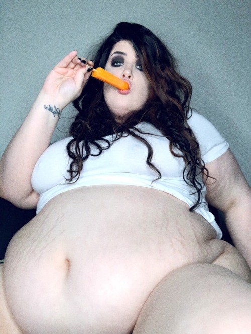 creampuffbbw:Fat and over summer