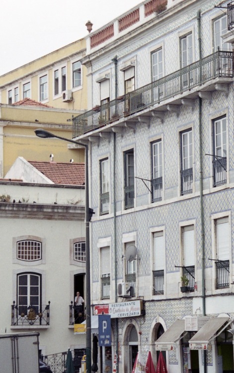 If you are native Portuguese you will always find time for yourself self to go stand outside on your