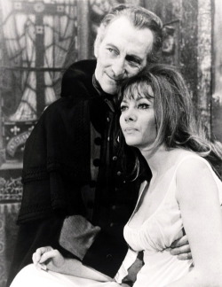 beautyandterrordance:Peter Cushing and Ingrid Pitt, on the set of The Vampire Lovers.