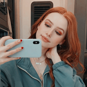 ⊱ madelaine petsh packs. ⤦ © to @sirenskingdom or like if you save/use it.