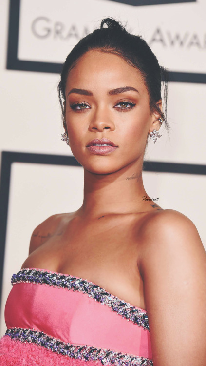 rihanna edits