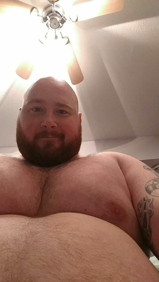littlebuddhacub:  cubbybangbang:  alwayshornybear:Chubby Lee, with love.  Holy shit!!