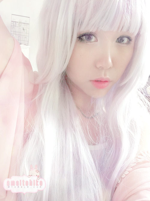 amaitohiko: Hello, my name is Bunny and I like food.