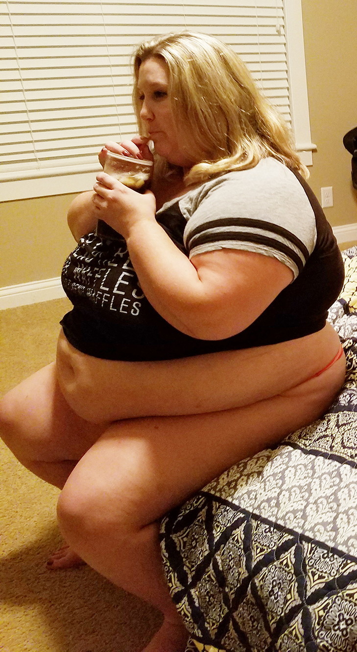 softnheavy:  Just me, looking huge this past weekend after a pre-Thanksgiving feast