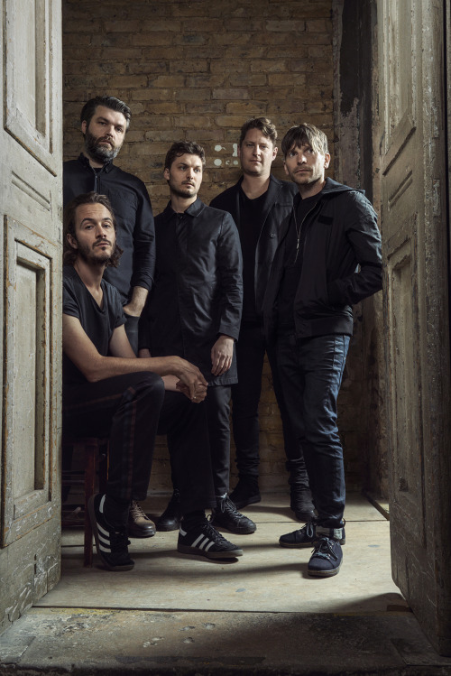 Editors (2019) por Rob Baker Ashton