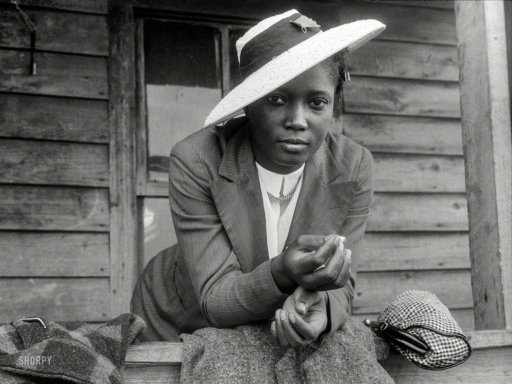 mudwerks:
“ (via Southern Style: 1940 | Shorpy Historical Photo Archive)
”