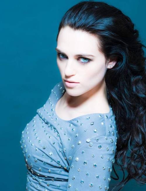 beautiful-celebs-24:KATIE MCGRATH