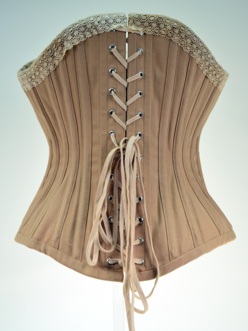 symingtoncorsets:  The Finished Piece As part of Click; Connect; Curate; Create we commissioned 