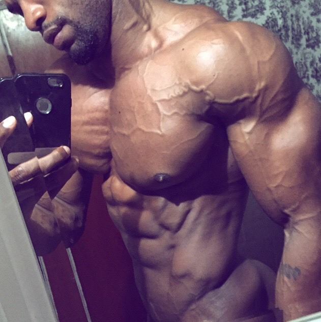 Hot  body mmm