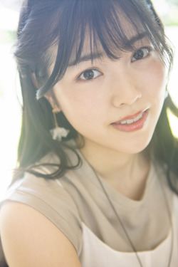 gazouno-chozouha-jubunka:  石原夏織　ishihara kaori2019.07.16【まぶしい】家族旅行、花火大会、自由研究… 石原夏織 の夏休みの思い出