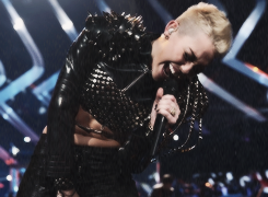 Lovatics & Smilers